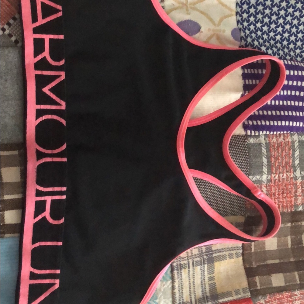 Sports bra